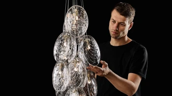 Hezké světlo nestačí. Hledáme magii, lidský dotek, říká kreativní šéf Bommy