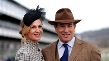 Peter je rozvedený, Harriet svobodná matka. I&nbsp;toto je britská královská rodina