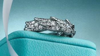 Šperky hollywoodských hvězd v&nbsp;Praze. Stojí miliony a&nbsp;k&nbsp;vidění jsou jen na chvíli