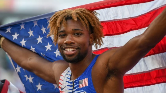 Nejrychlejší provokatér planety. O&nbsp;čem sní král stovky Lyles, který přijede do Česka?