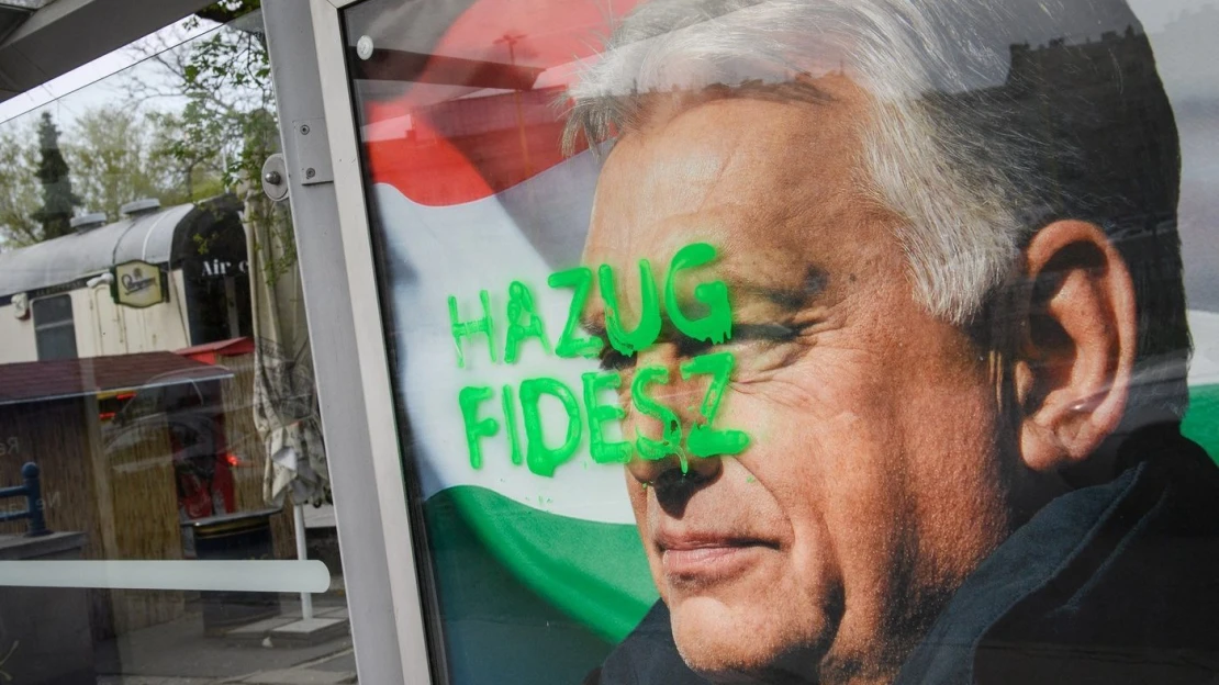 Anatomie Orbánova pádu. Šéfredaktor maďarského Forbesu popisuje, co se stalo