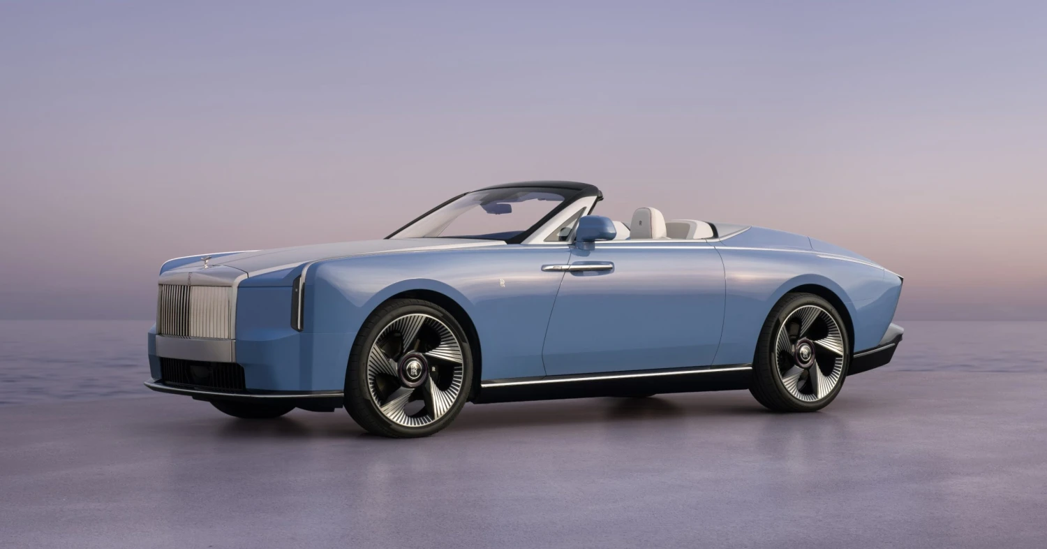 Jen pro sto vyvolených. Rolls-Royce nabídne kabrio, jaké tu ještě nebylo
