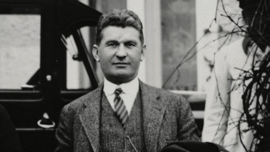 Zavedl volné soboty, pedikúru i&nbsp;firemní psychologii. 150 let Tomáše Bati