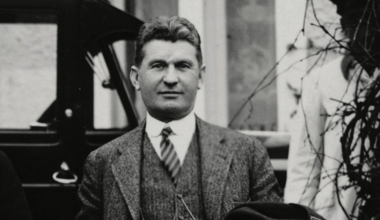 Zavedl volné soboty, pedikúru i firemní psychologii. 150 let Tomáše Bati