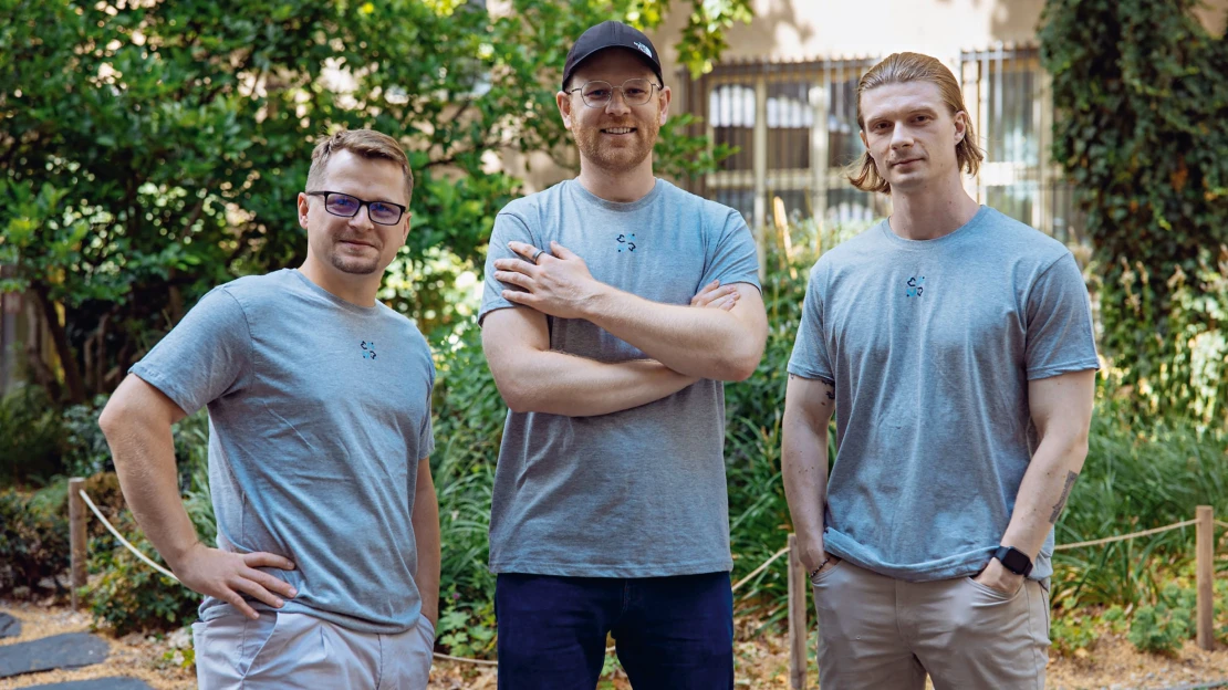 Ve Švýcarsku viděl, že prodeje přes online cally drhnou. Vrátil se domů a&nbsp;našel řešení