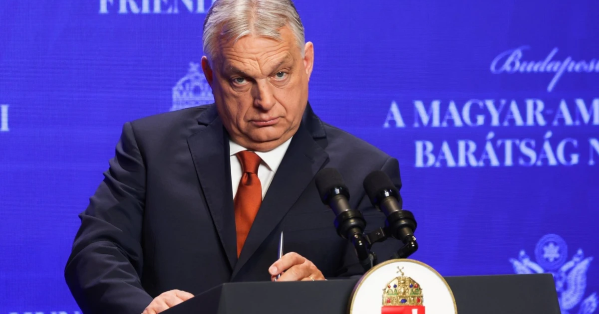 Ranní výběr: Putinovu příteli vypršel čas. Orbána po šestnácti letech nahradí Magyar