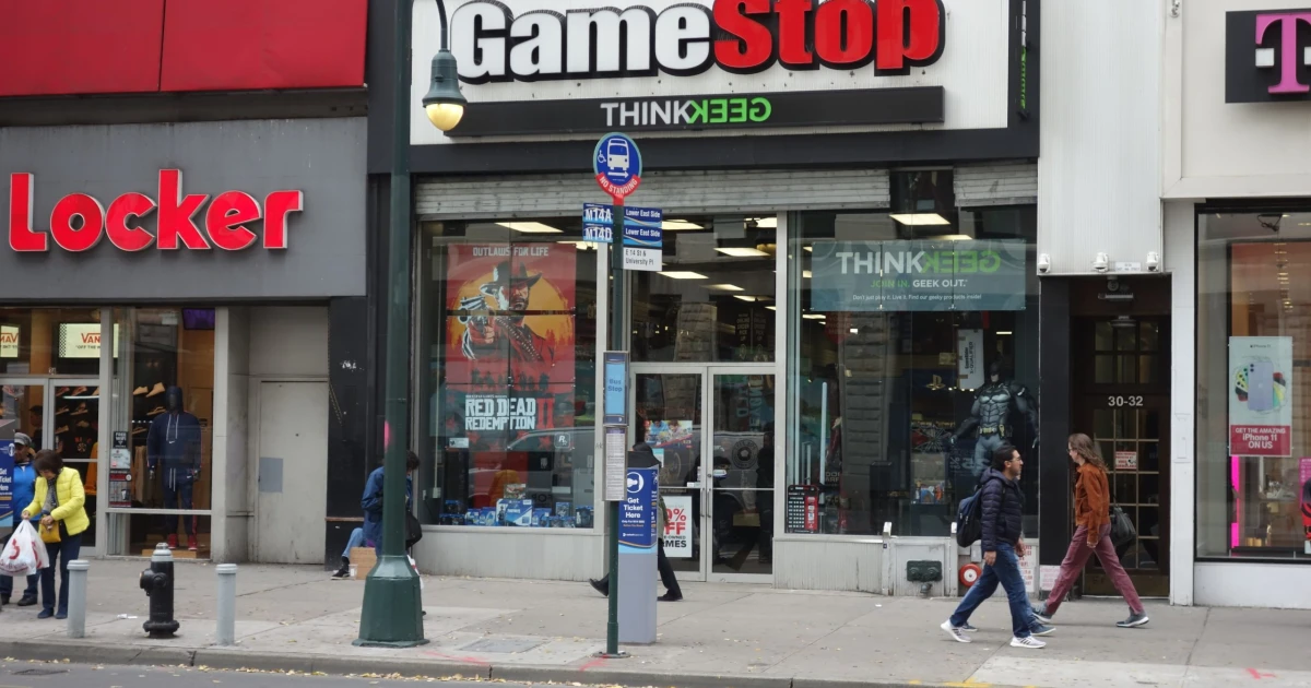 GameStop chce vybudovat konkurenta Amazonu. Za eBay nabízí 56 miliard dolarů