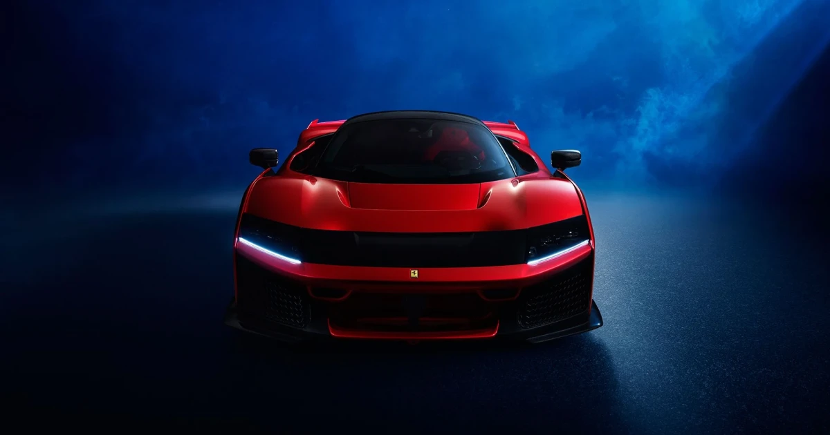 Ferrari překonalo odhady a zvýšilo zisk. Táhnou ho dražší modely a úpravy na míru