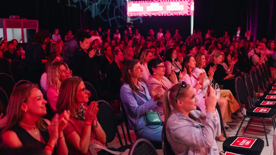 Živě: Lucie Výborná, Tereza Ramba a&nbsp;další. Tohle je Forbes Women’s Summit