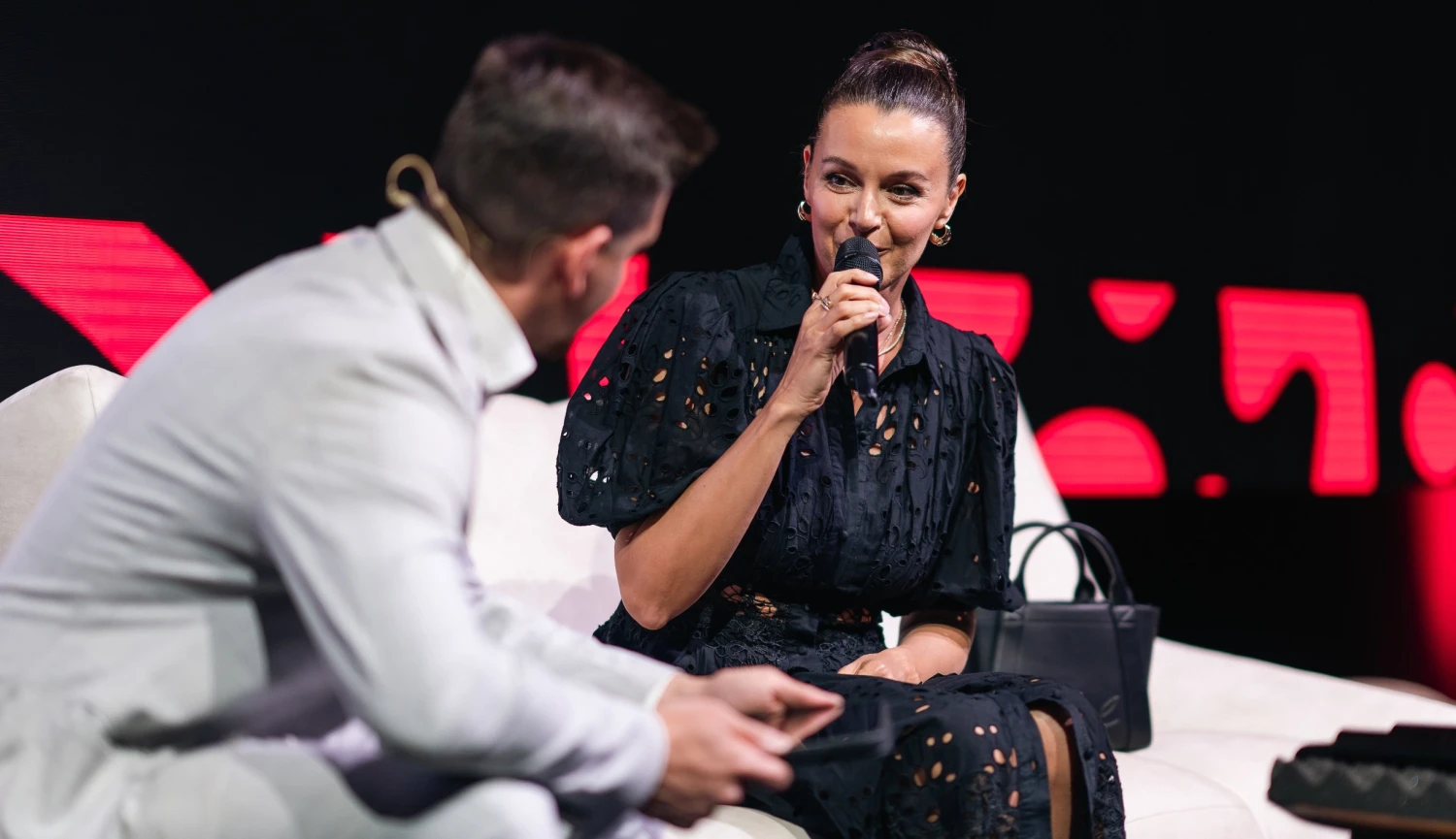 Děti kariéře nepřekážejí. Je fajn, když vidí, že máma něco dělá, říká Iva Kubelková