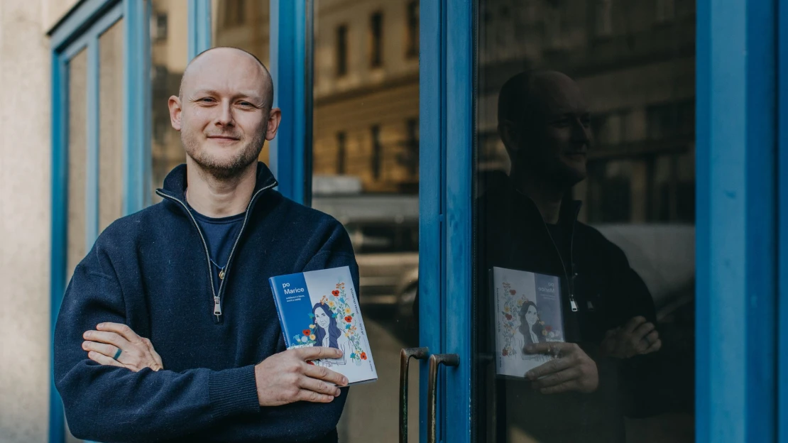 Na odcházení Maričky bylo i něco hezkého. Vdovec z&nbsp;Kitchen story vzpomíná knihou