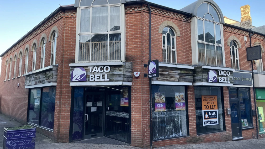 Nákaza spojená s&nbsp;Taco Bell se šíří USA. Zemřeli první dva lidé