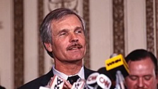 Ve věku 87 let zemřel Ted Turner. Zakladatel americké televizní stanice CNN