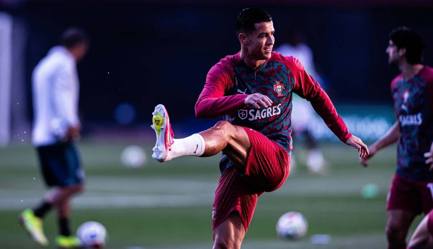 Ronaldo je dolarový miliardář. V Anglii ho odepsali, u Arabů kraluje 