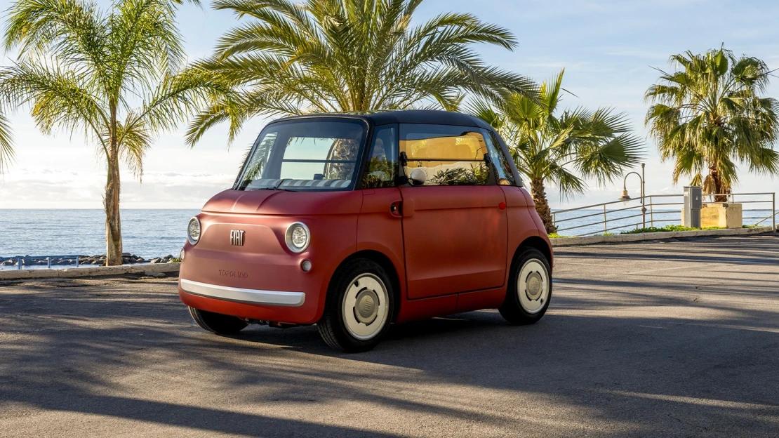 Fiat spouští v Česku prodej nového elektromobilu. Dá se nabíjet přes klasickou zásuvku
