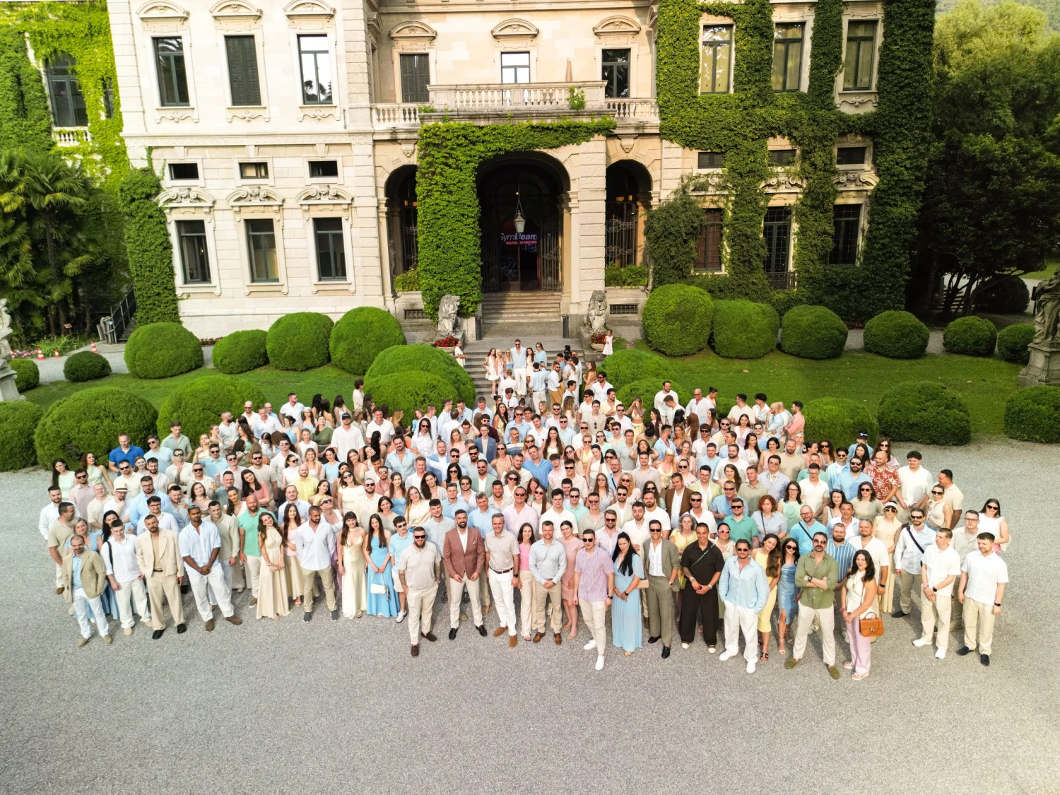 Teambuilding za osmnáct milionů. GymBeam vzal své lidi opět na dovolenou, kterou můžou jinde závidět