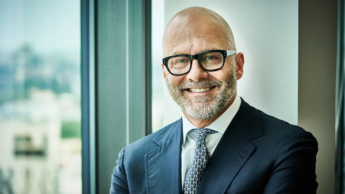 Český byznys nezpomalí. Nejistotu bere jako příležitost, říká šéf UniCredit Bank