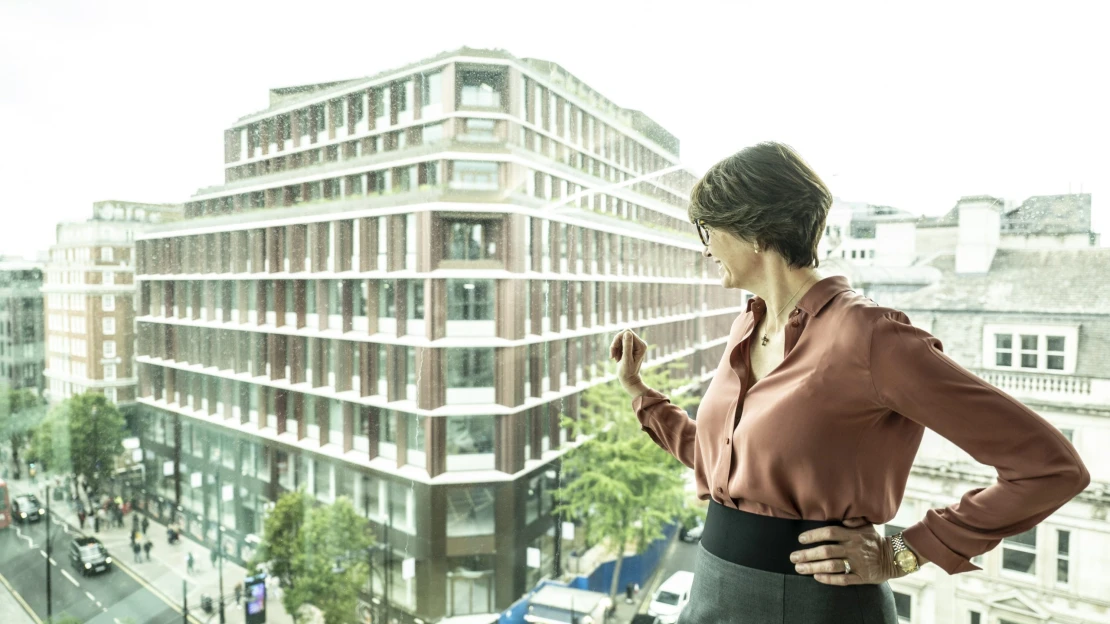 Květiny pro Mrs. Kohlmayer. V&nbsp;srdci impéria Karla Komárka s&nbsp;jeho finanční šéfkou