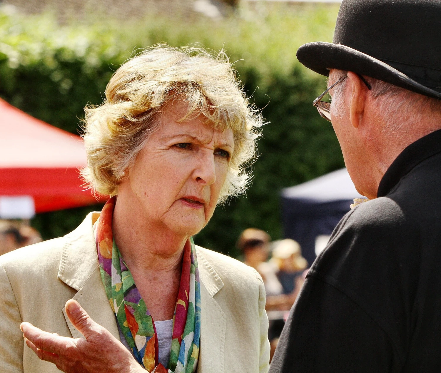 Zemřela hvězda britských sitcomů Penelope Keith