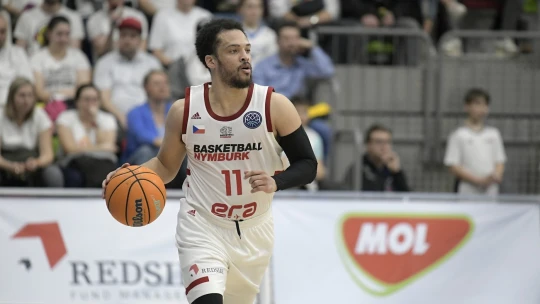 Atak na Olymp. Slavia a Nymburk se spojují, nový klub chce do evropské NBA
