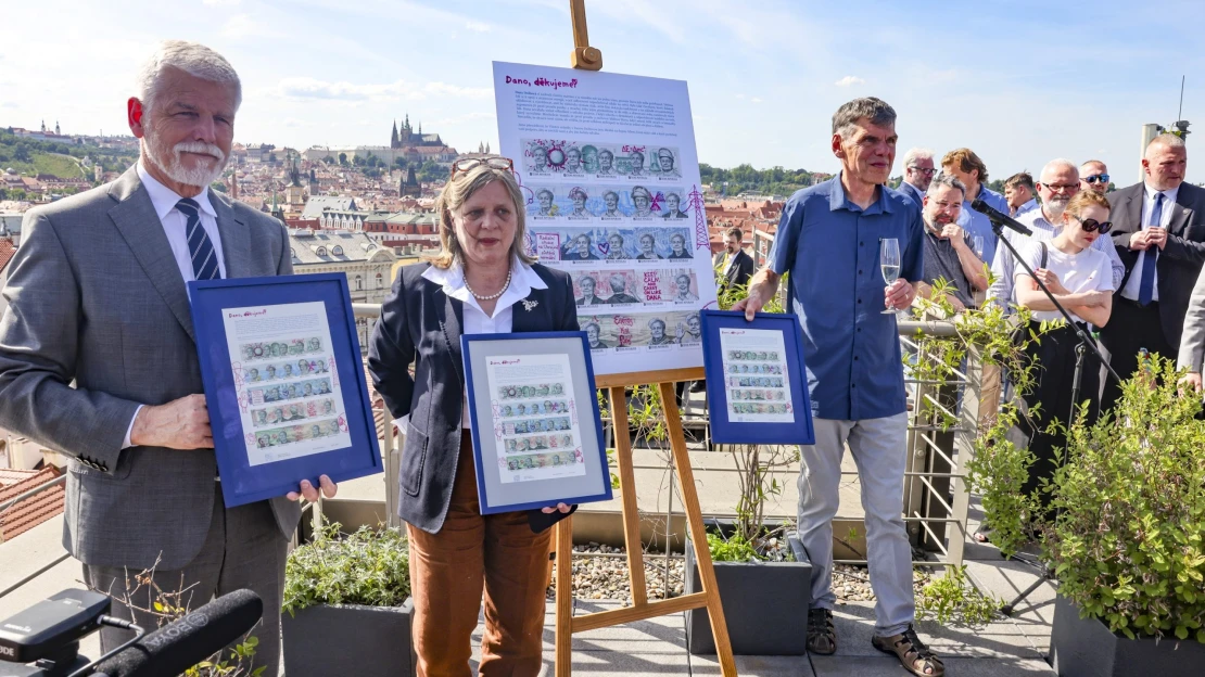 Prodáno! Dana Drábová za 2,5 milionu. Byla by dobrá byznysmenka, říká Dědek