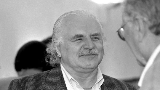 Zemřel bývalý šéf Národní galerie Milan Knížák, bylo mu 86 let