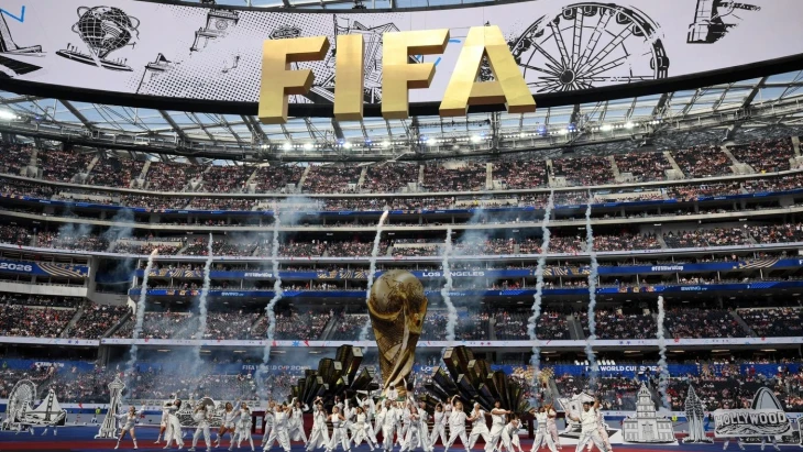 FIFA a&nbsp;ti druzí. Kdo je ekonomickým vítězem letošního mundialu?