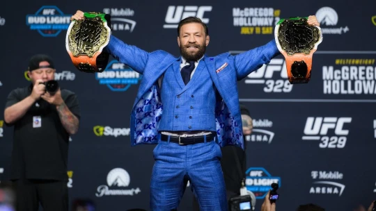 Miliardový magnet je zpět. Spasí Conor McGregor UFC před dravou konkurencí?