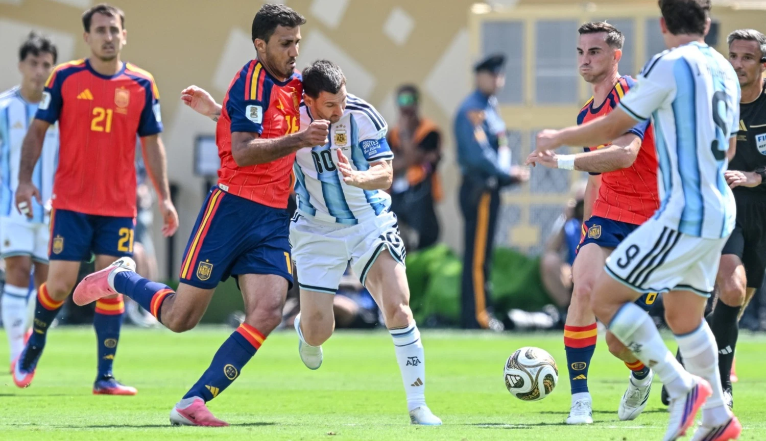 Španělsko je mistrem světa ve fotbale. Ve finále porazilo Argentinu
