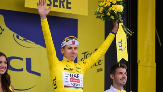 Tadej Pogačar vyhrál popáté závod Tour de France. Vyrovnal historický rekord