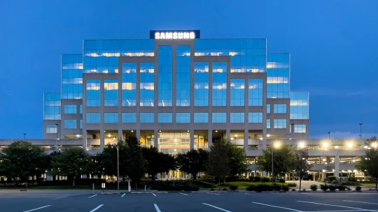 Samsung propouští v&nbsp;USA. Přesun centrály do Texasu zasáhne stovky zaměstnanců