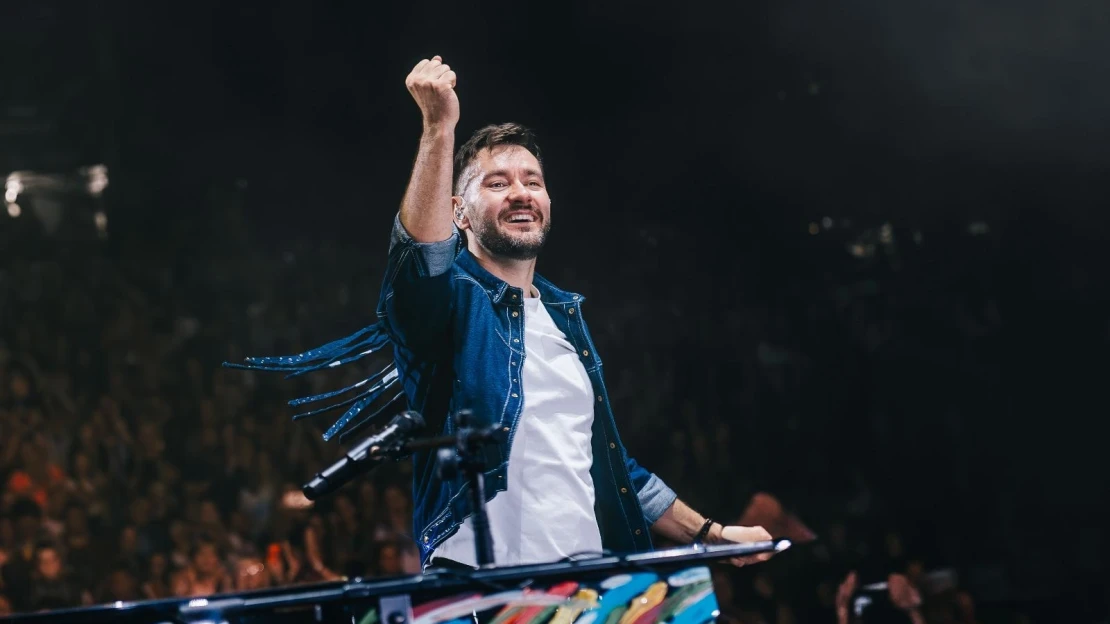 Ztracený se na Letné ztrácí v&nbsp;davu. Čeká ho nejdražší koncert v&nbsp;dějinách české scény