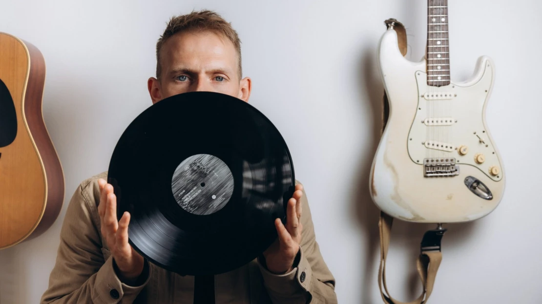 Neckář i&nbsp;Arakain trendují na TikToku. Jak Supraphon ožil pod Sony Music