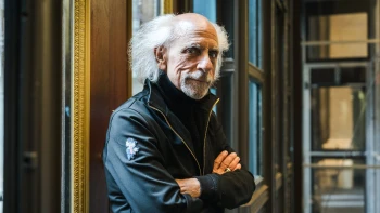 Zažil jsem víc krachů než kdokoli jiný. AI není bublina, říká Einstein z Wall Street