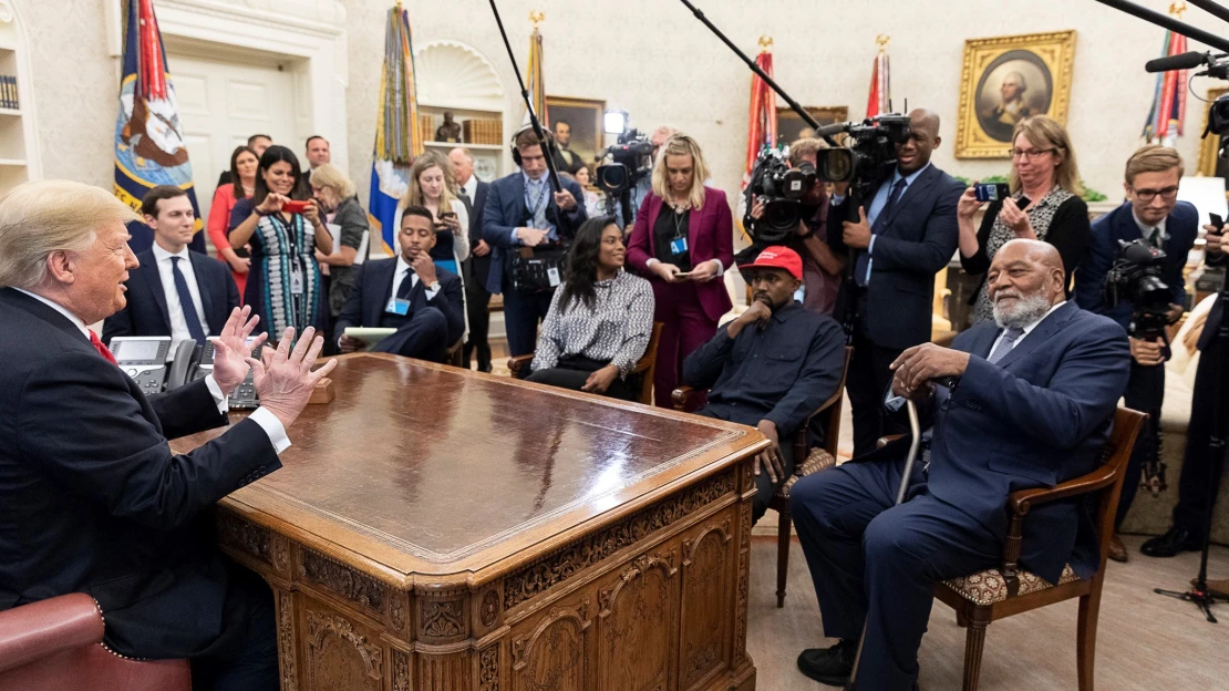 Americké televize přestaly natáčet Trumpa. Bojkotují ho poté, co vyhodil CNN z&nbsp;Bílého domu