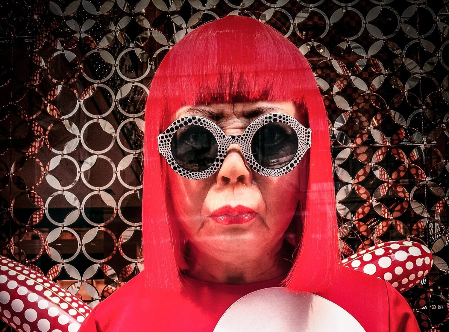 Zemřela královna puntíků Jajoi Kusama. Světovou hvězdou se stala až po&nbsp;osmdesátce