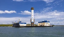 Čeští investoři ve vesmíru Jeffa Bezose. Miliardář Tomek získal podíl v Blue Origin