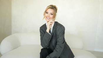 Užitečné příšerky. Česká Miss World Pyszková chce naučit děti zacházet s penězi
