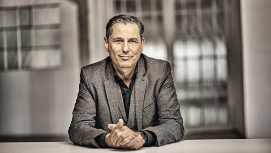 Klaus Zellmer nečekaně končí v čele Škody. Pomůže Číňanům nakopnout Volvo