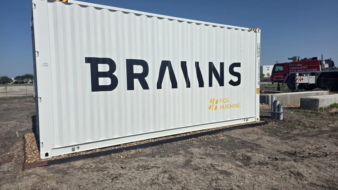 Zpátky k těžbě. Čeští Braiins vybudovali v Texasu laboratoř na bitcoiny