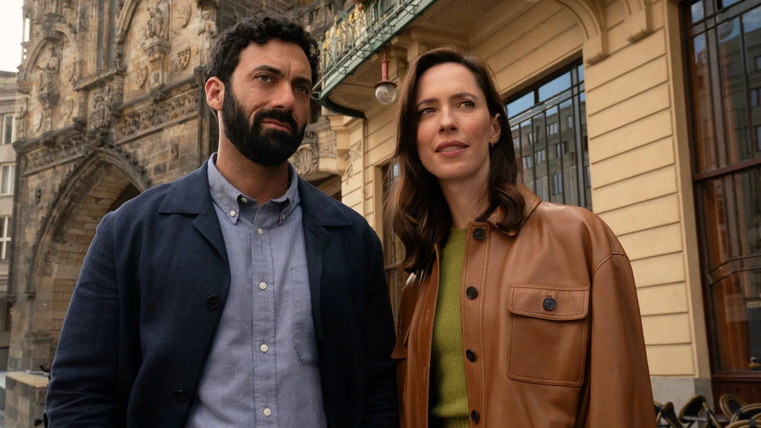 Langdon v Praze se ukazuje! Netflix představil seriál podle Dana Browna