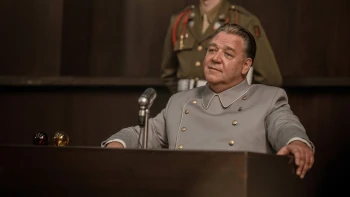 Na co koukat o víkendu? Mrazivý Norimberk, špioni s Oldmanem i legenda