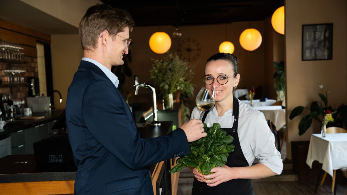 Zelená michelinská hvězda jako impulz. V&nbsp;Česku vznikl vegetariánský fine dining