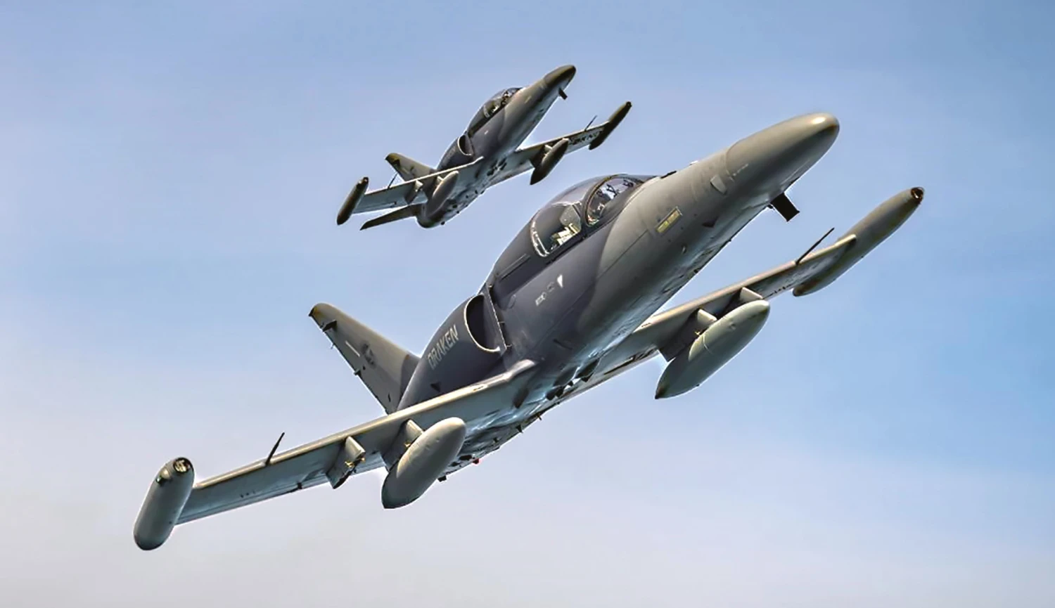Ze stíhačky F-35 za miliardy vytuněná bestie. Jak v&nbsp;tom pomáhají české letouny?