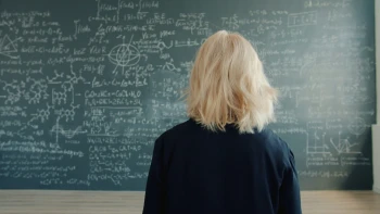 Za pět let může chybět polovina učitelů matiky, fyziky a informatiky. Co s&nbsp;tím?