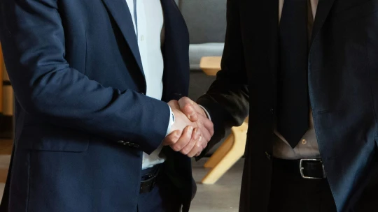 Konec éry zakladatelů. Třetina českých majitelů chce do pěti let firmu prodat