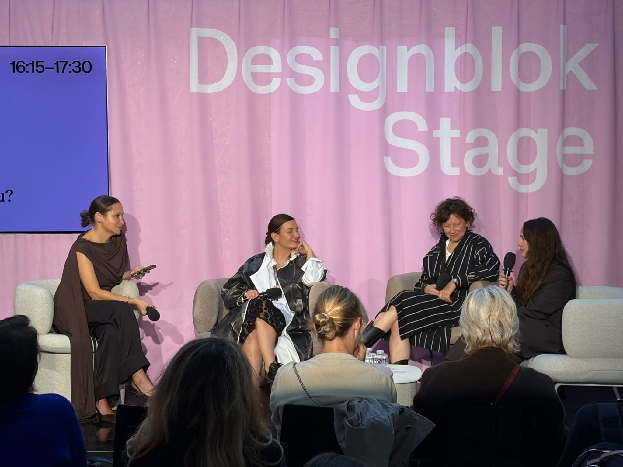 Maja Hamplová, Janja Prokić a Denisa Šedivá v debatě na DesignBloku
