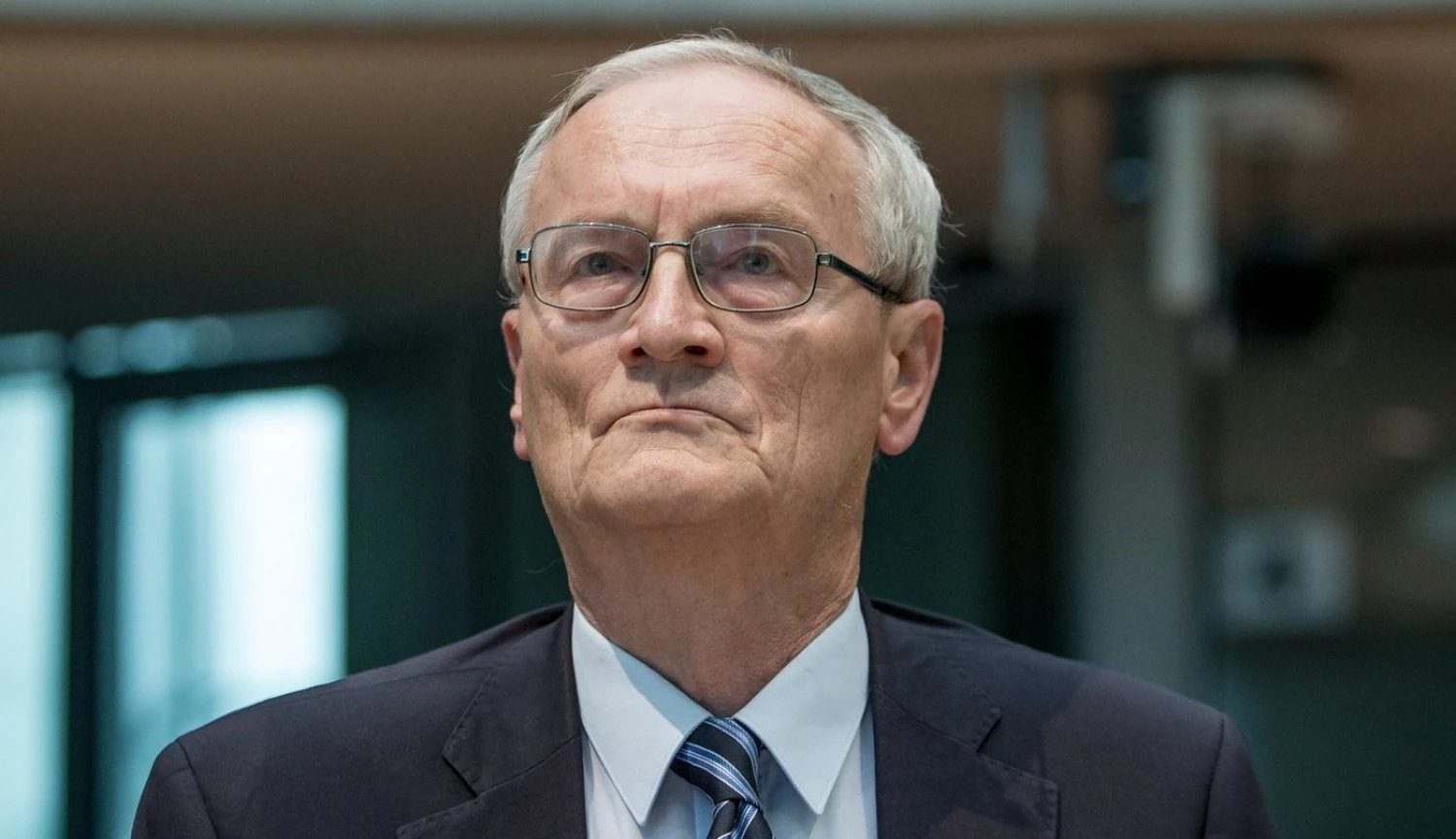 Německo zadrželo bývalého šéfa tajné služby. Čelí podezření ze špionáže