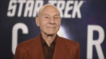 Zemřel Patrick Stewart, legenda obrazovek i&nbsp;divadelních prken. Kapitánu Picardovi bylo 86 let
