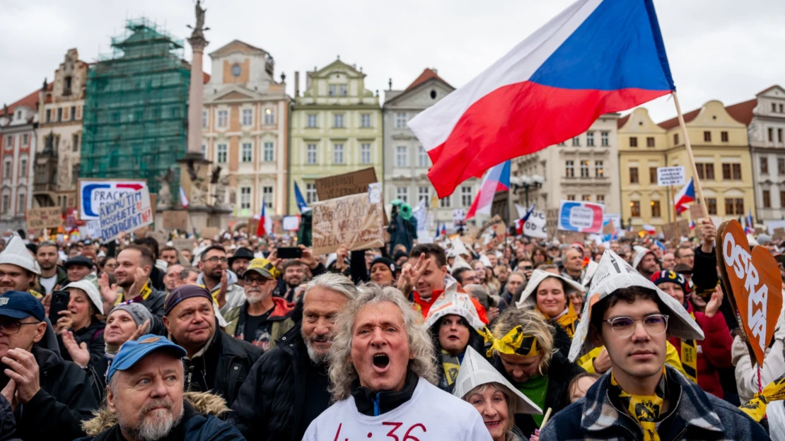 TV poplatky na odstřel. Těchto pět štací může ještě zkomplikovat jejich zrušení